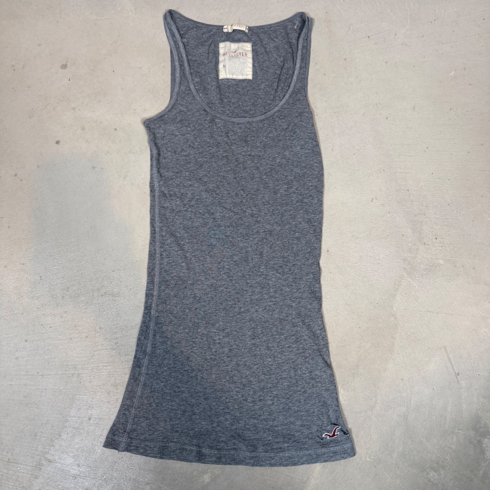 Hollister California Gray Ribbed Tank Top Scoop Neck Stretch Size M Distressed